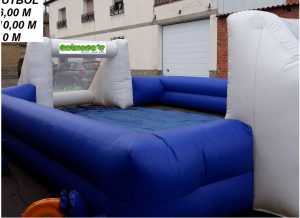 campo de futbol hinchable